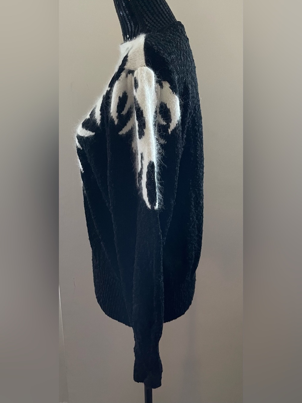 Vintage Olsen Black and White Angora Patterned Sweater Size XL - Picture 3 of 11